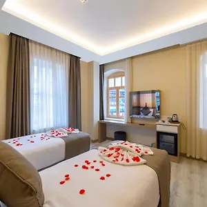 Brako 3*, Provincia di Istanbul Turchia